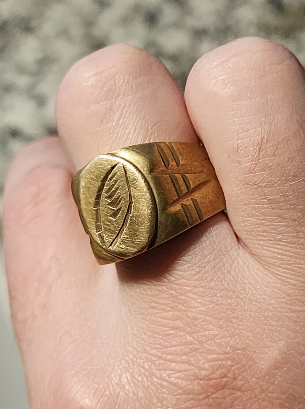 Fashion/Costume Jewelry Ring